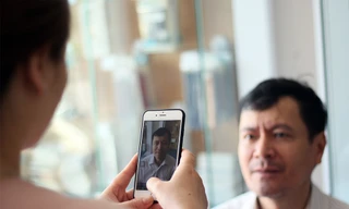 Người dân thờ ơ bổ sung ảnh cá nhân trong ngày cuối