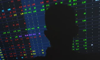 Chứng khoán đã có tuần đen tối cả trên thế giới và Việt Nam 