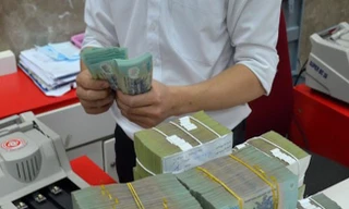 Doanh nghiệp ‘khát’ tiền, mong hạ lãi suất