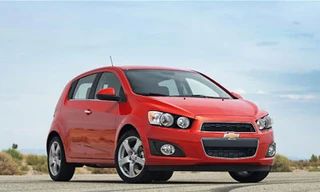 2012 Chevrolet Sonic LTZ – Đơn giản và tiết kiệm