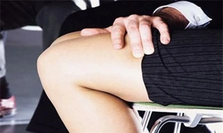 Phạt tội quấy rối tình dục: Treo cho vui?