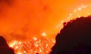 Cháy rừng tại tỉnh Hà Nam, hơn 200 người tham gia chữa cháy 