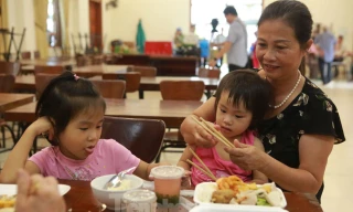 Cận cảnh cuộc sống người dân tại nơi tạm trú của quận Bắc Từ Liêm