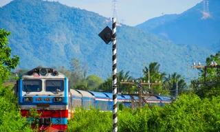 Gia đình liệt sĩ sẽ được miễn cước vận chuyển hài cốt liệt sĩ và miễn vé thân nhân đi cùng