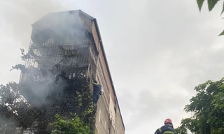 Chủ tịch Hà Nội tặng Bằng khen 5 cán bộ, chiến sỹ Công an 