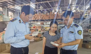 Hà Nội: Hội đồng nhân dân thành phố chất vấn về an toàn thực phẩm