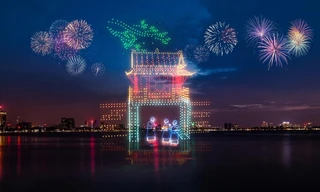 Hà Nội: 2.025 Drone Light tái hiện hình ảnh Rồng thời Lý và các biểu tượng của Thủ đô