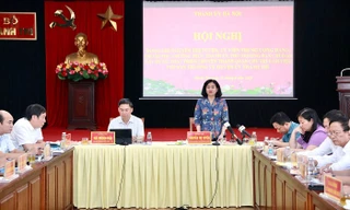  Phó Bí thư Thường trực Thành ủy Nguyễn Thị Tuyến phát biểu tại hội nghị