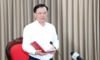 Bí thư Thành ủy Hà Nội Đinh Tiến Dũng