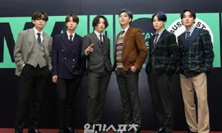 BTS gây bão với sân khấu “Black Swan”, khiến fan xúc động vì tình đồng đội tại MMA 2020