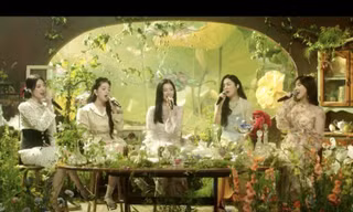 Red Velvet khoe giọng trong MV remake, fan phát hiện SM tung "hint" từ hơn 1 năm trước