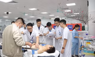 Hơn 200 ca cấp cứu do pháo nổ, pháo hoa