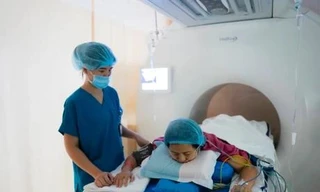 Kỹ thuật mới: Lần đầu Việt Nam điều trị khối u ác tính không cần phẫu thuật