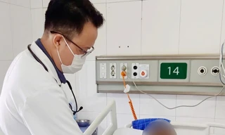 Dịch sốt xuất huyết diễn biến phức tạp, ca mắc tăng