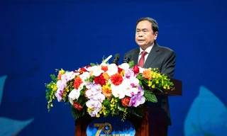 Kỷ niệm 70 năm Ngày Thầy thuốc Việt Nam: Bản hùng ca người chiến sĩ áo trắng