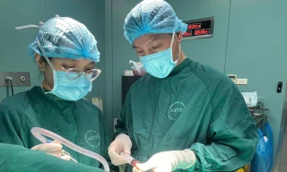 Mổ não khi bệnh nhân vẫn tỉnh: Ca phẫu thuật đặc biệt cứu người đàn ông chấn thương đầu