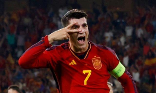 Morata tỏa sáng giúp Tây Ban Nha đánh bại Scotland