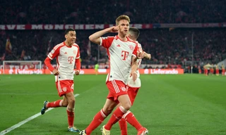 Kimmich ăn mừng sau khi ghi bàn vào lưới Arsenal.