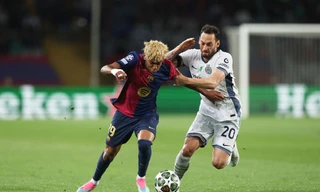 Yamal và Calhanoglu.