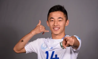 Tiền đạo Fayzullaev.