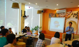 Một cuộc hội thảo tại TPHCM sáng 8-9 Ảnh: Q.M