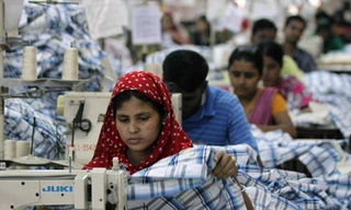 Công nhân nghỉ việc vì 'ma'