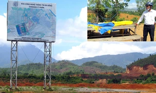 “Thung lũng Silicon” vẫn đang im lìm như thế này, chỉ có tấm bảng nhận biết (ảnh lớn); Anh Nguyễn Văn Đức bên cạnh lán trại đổ nát vì bị trộm (ảnh nhỏ). Ảnh: Nam Cường