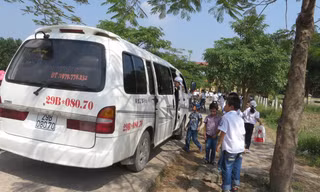 Tạm giữ xe ba bánh tự chế	