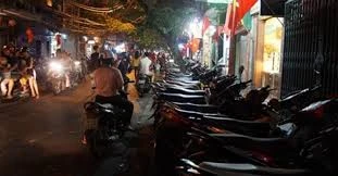 Được trông giữ xe qua đêm tại phố đi bộ 