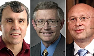 Ba nhà khoa học chung nhau giải Nobel Hóa học 2014 (từ trái sang): Eric Betzig, William Moerner và Stefan Hell. Ảnh: The Guardian