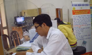 Chính quyền máy móc, dân lãnh đủ