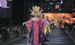 Mãn nhãn đêm hội thời trang - công nghệ “Bản sắc Viễn Đông”