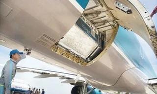 Hàng không nhận vận chuyển miễn phí hàng cứu trợ miền Trung