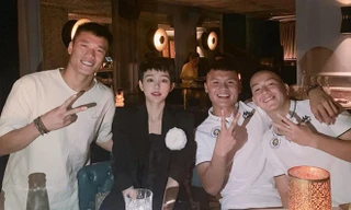 Quang Hải vẫn giữ im lặng trước tin đồn hẹn hò Hiền Hồ. 