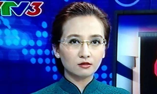 BTV Vân Anh là một trong những BTV gắn bó với bản tin Thời sự lúc 19h được khán giả cả nước yêu mến.