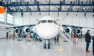 Trường học sang chảnh với sân bay và đội bay riêng