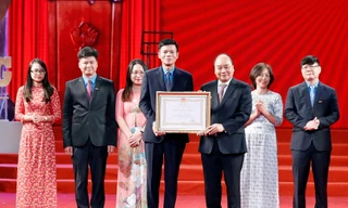 Thủ tướng dự Lễ kỷ niệm 90 năm ngày xuất bản số Báo Lao động đầu tiên