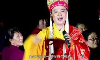 'Đường Tăng' Từ Thiếu Hoa mặc áo cà sa diễn tụ điểm bình dân ở tuổi 61