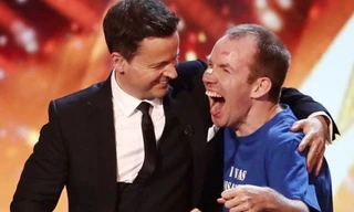 Lee Ridley được đánh giá hoàn toàn xứng đáng khi giành quán quân Britain's Got Talent 2018.