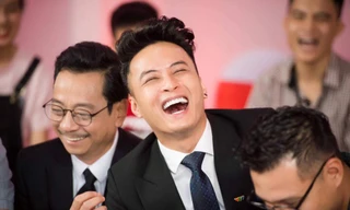 Hồng Đăng 'Người phán xử' làm trò 'siêu lầy lội' trong ngày 8/3