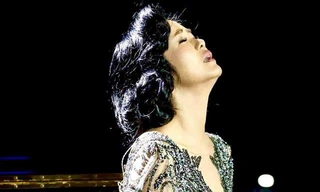 Showbiz 3/4: Phản ứng của Hồng Nhung khi chồng cũ tái hôn