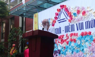 Sáng nay, PGS.TS Văn Như Cương đã có bài phát biểu đáng suy ngẫm tại lễ khai giảng ở trường THPT Lương Thế Vinh.