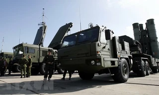 Hệ thống tên lửa S-400 Triumph của Nga. (Nguồn: AFP/TTXVN)