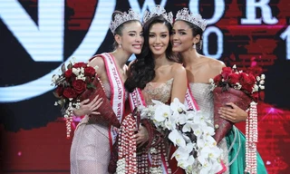 Showbiz 17/9: Người đẹp 19 tuổi đăng quang Hoa hậu Thế giới Thái Lan 