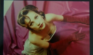 Bất ngờ loạt ảnh thời trẻ của danh ca Thanh Hà vì quá giống minh tinh Hollywood