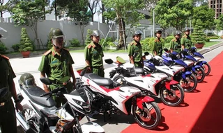 Số xe đặc chủng được Công an TPHCM tiếp nhận. Ảnh Việt Văn