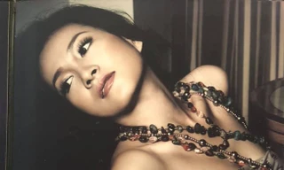 Bà xã Bình Minh khoe ảnh năm 28 tuổi gây 'sốt'