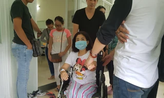 Con gái Mai Phương vào viện cấp cứu lúc nửa đêm