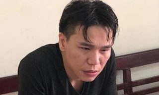 Ca sĩ Châu Việt Cường tại cơ quan điều tra.