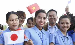 Sân bay Phú Bài trước giờ đón Nhà vua và Hoàng hậu Nhật Bản